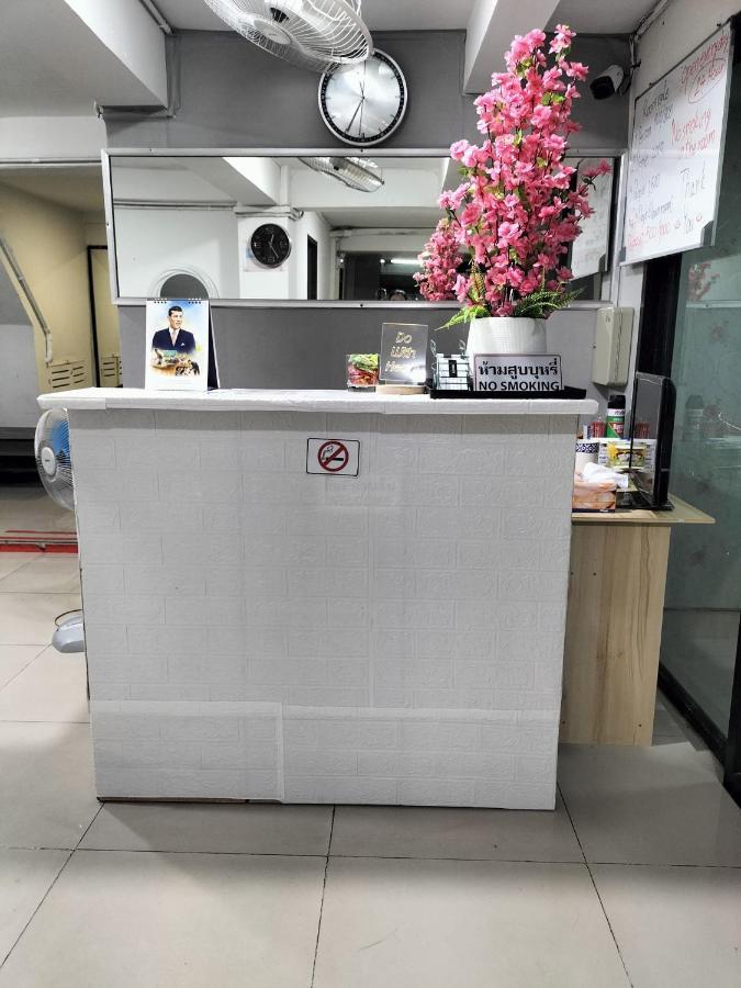 Uno Inn Bangkok Exteriér fotografie